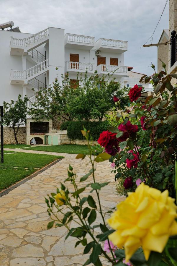 Апартаменты Casa Del Mar Ксамил Экстерьер фото